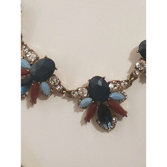 J. Crew Burgundy Navy Blue Rhinestone Statement Necklace Gold Tone Lobster Clasp - Picture 3 of 9